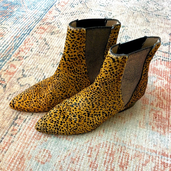 Pure Navy Booties - Picture 1 of 3